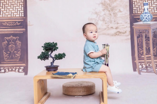 东平宝宝几个月翻身才正常
